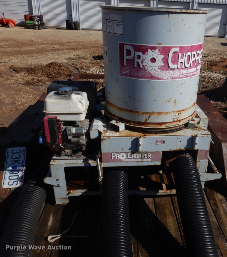 image for item DM7259 Pro-Chopper  straw blower