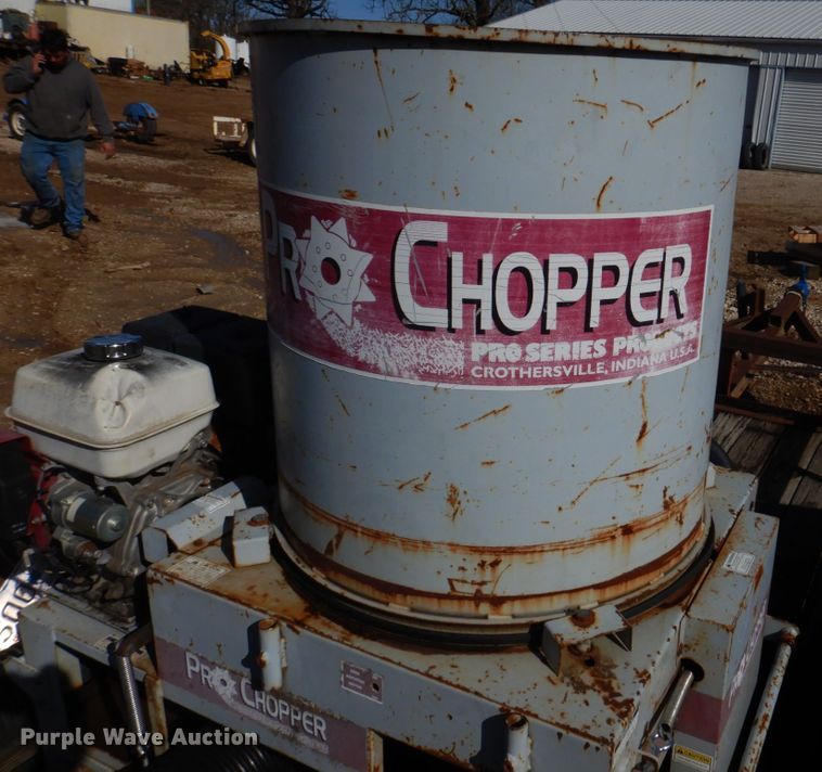 image for item DM7259 Pro-Chopper  straw blower