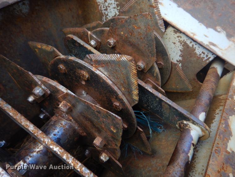 image for item DM7259 Pro-Chopper  straw blower