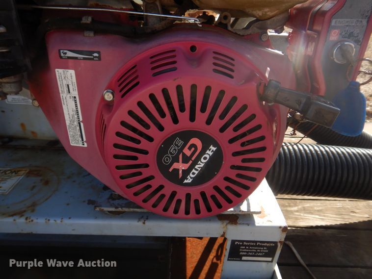 image for item DM7259 Pro-Chopper  straw blower