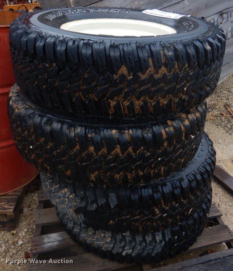 image for item DM7262 (4) LT265/75R16 tires and wheels