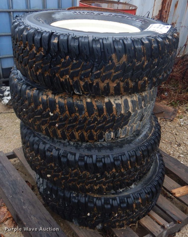 image for item DM7262 (4) LT265/75R16 tires and wheels