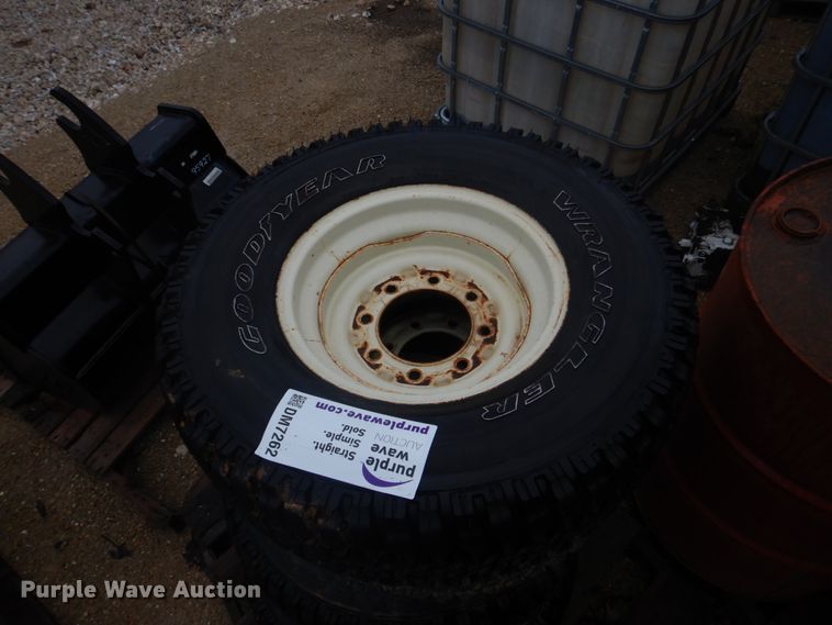 image for item DM7262 (4) LT265/75R16 tires and wheels