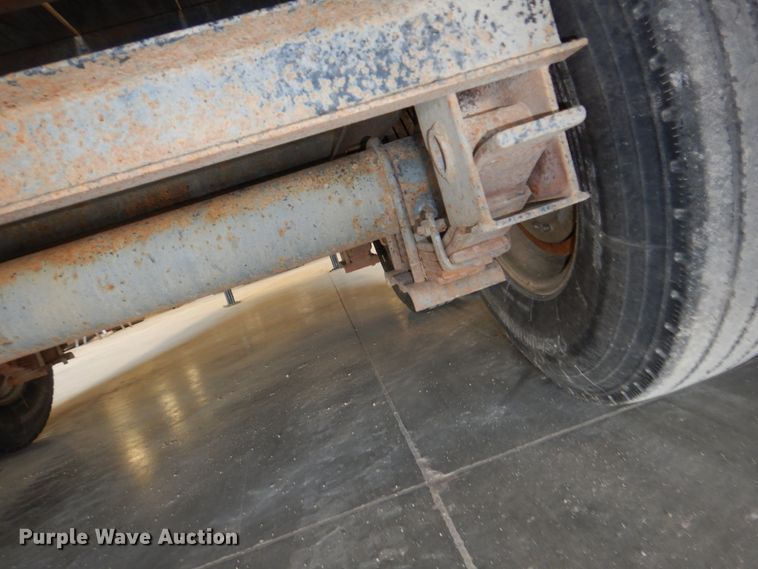 image for item DN7295 2014 Titan  equipment trailer