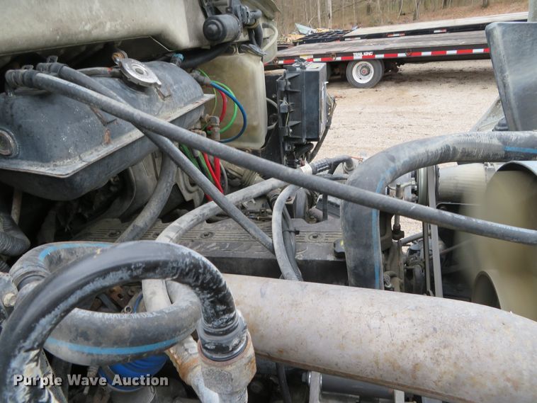 image for item DN7870 2001 Sterling Aceterra  dump truck