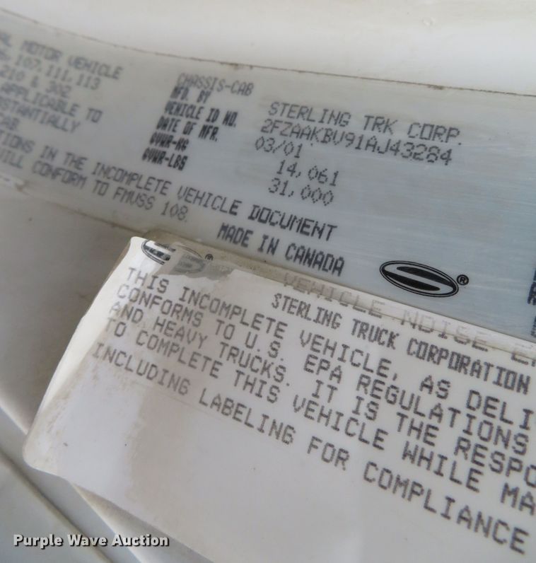 image for item DN7870 2001 Sterling Aceterra  dump truck