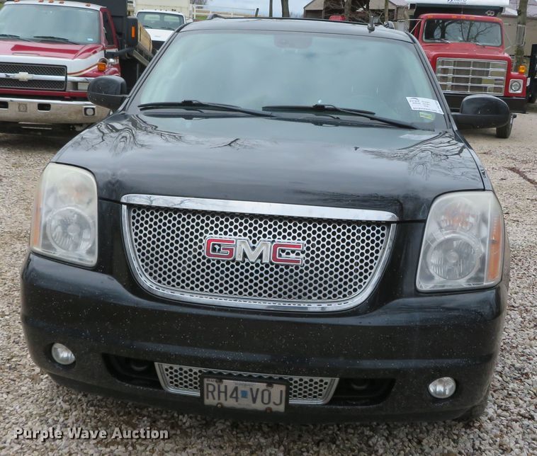 image for item DN7936 2009 GMC Yukon Denali XL  SUV
