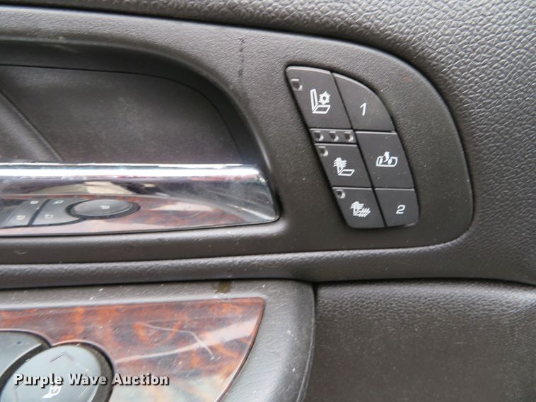 image for item DN7936 2009 GMC Yukon Denali XL  SUV