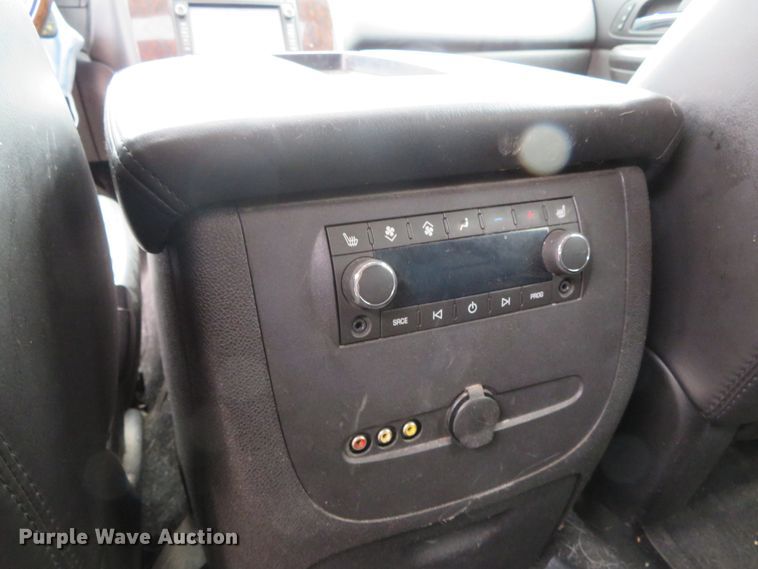 image for item DN7936 2009 GMC Yukon Denali XL  SUV