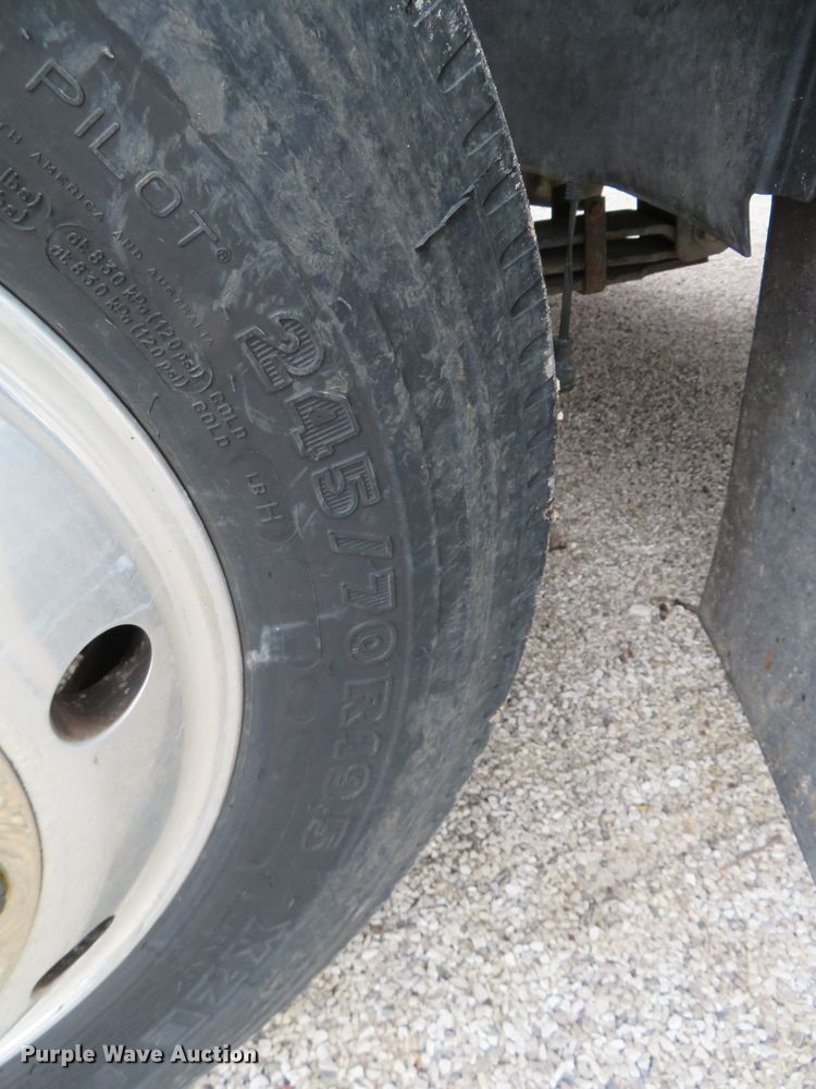 image for item DN7938 2009 Chevrolet C4500  dump truck