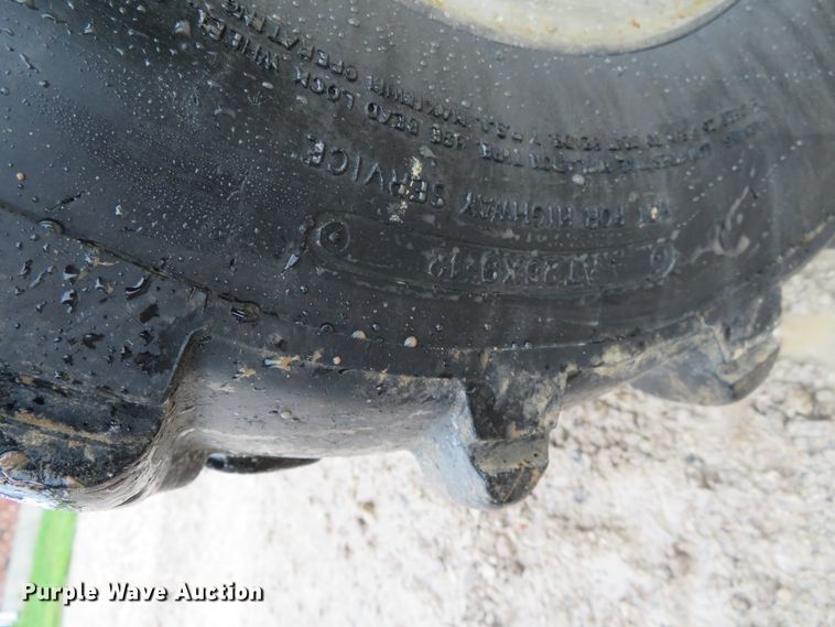 image for item DN7946 2005 Yamaha Grizzly 660  ATV