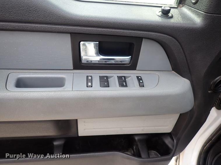 image for item DP4517 2014 Ford F150  SuperCrew pickup truck