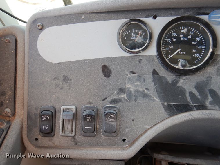 image for item DP5414 2002 Blue Bird All American  school bus