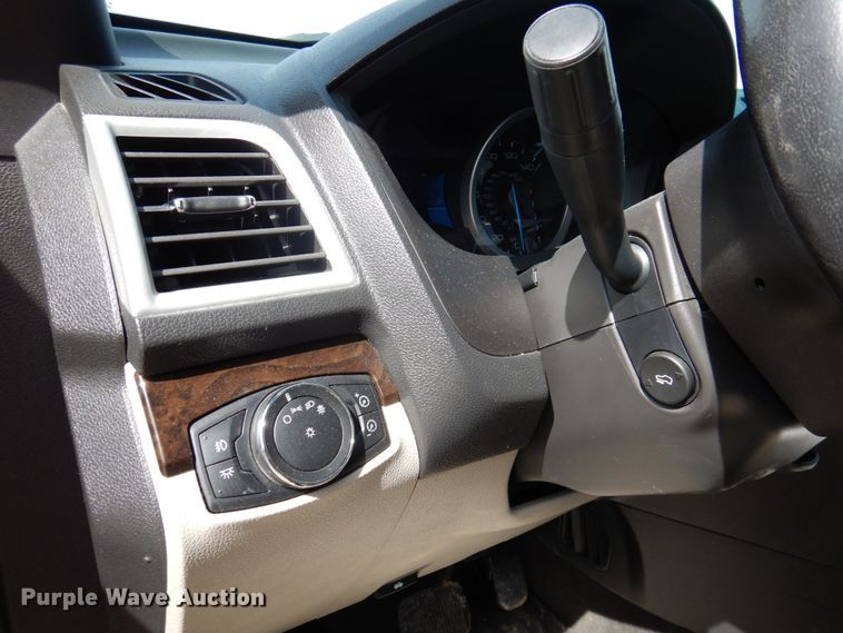 image for item DP5422 2013 Ford Explorer Limited  SUV