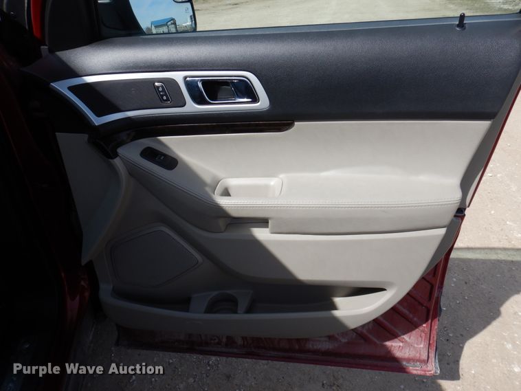 image for item DP5422 2013 Ford Explorer Limited  SUV