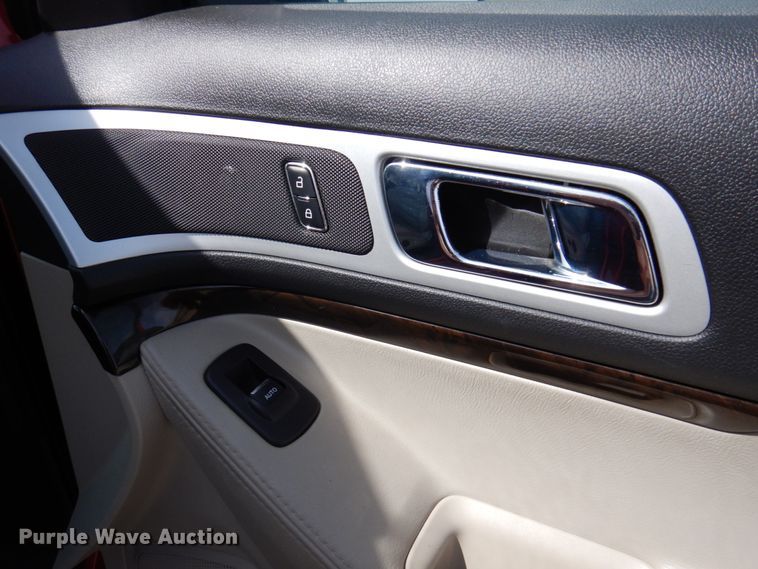 image for item DP5422 2013 Ford Explorer Limited  SUV