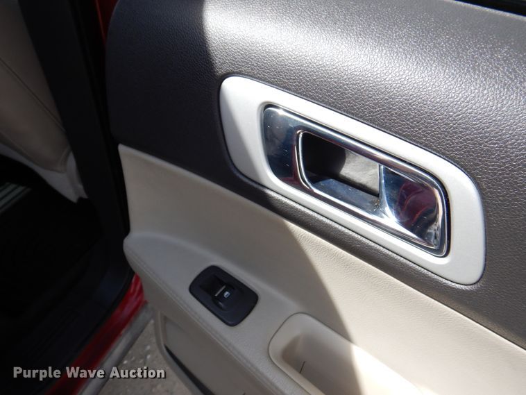 image for item DP5422 2013 Ford Explorer Limited  SUV