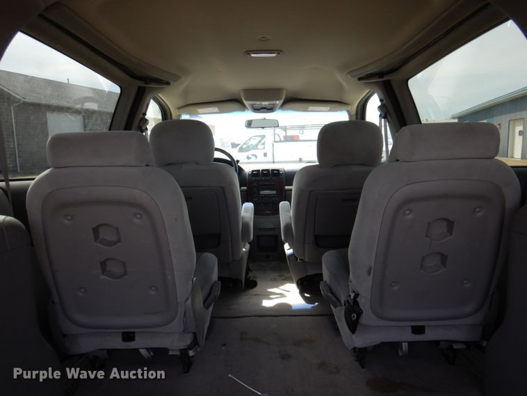 image for item DP5423 2006 Chevrolet Uplander LS  van