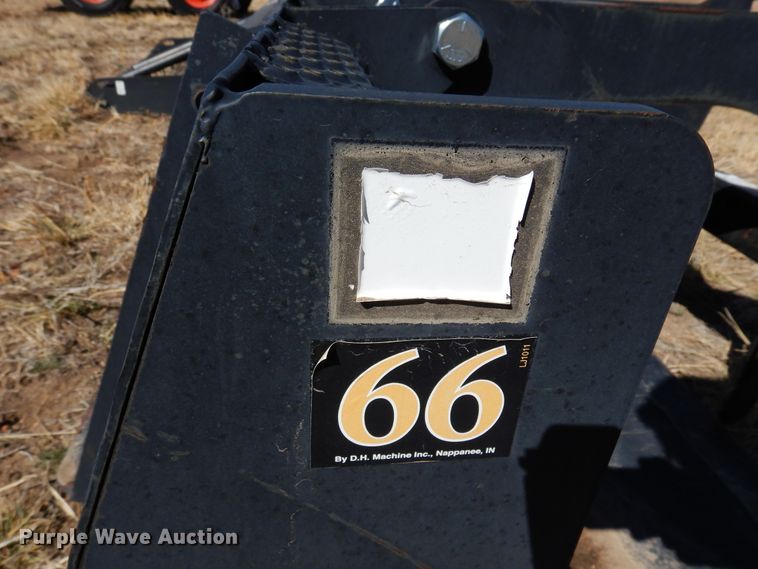 image for item EP9730 Tomahawk 66  skid steer grapple bucket