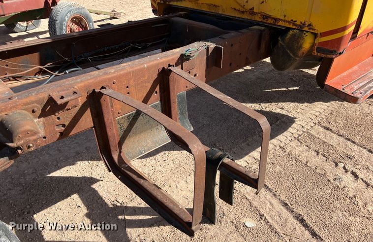 image for item EX9644 1969 International 1600  winch truck