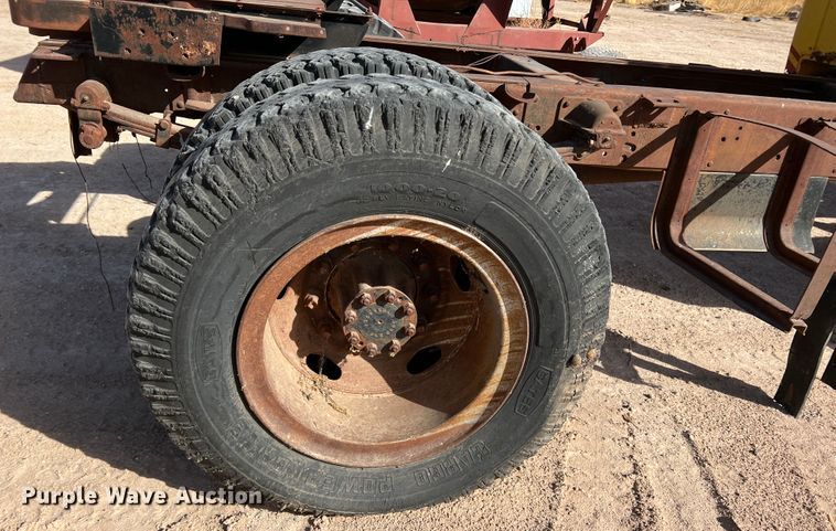 image for item EX9644 1969 International 1600  winch truck