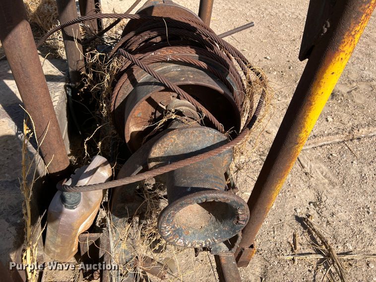 image for item EX9644 1969 International 1600  winch truck