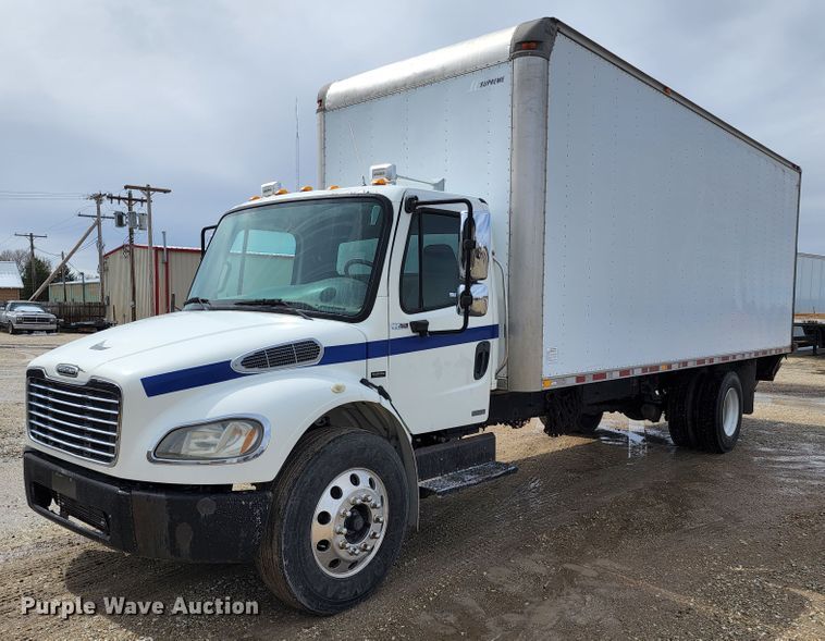 image for item GL9025 2004 Freightliner Business Class M2  box truck