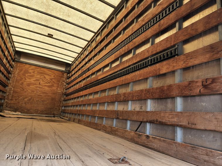 image for item GL9025 2004 Freightliner Business Class M2  box truck