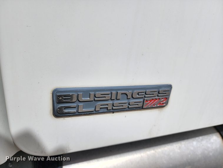 image for item GL9025 2004 Freightliner Business Class M2  box truck