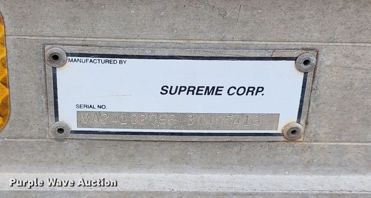 image for item GL9025 2004 Freightliner Business Class M2  box truck