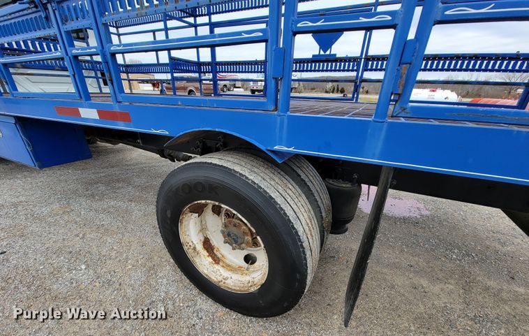 image for item HF9315 2008 International 4300  flatbed truck