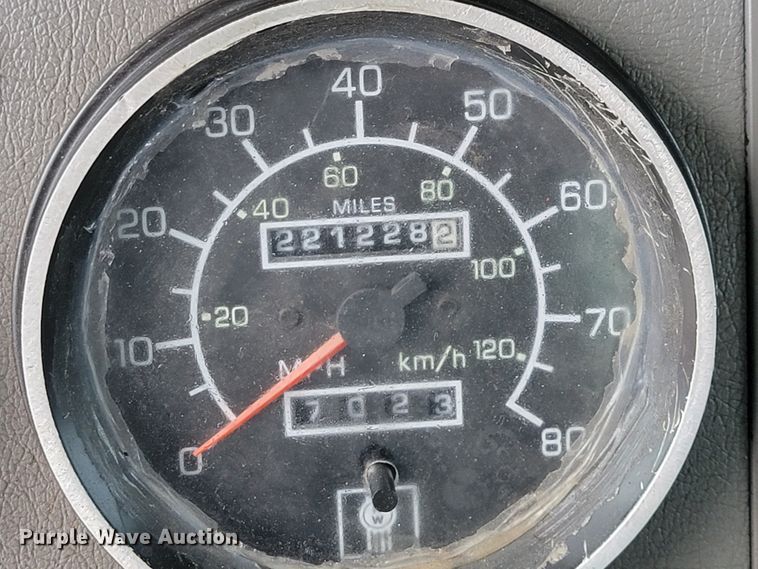 image for item HF9316 2005 Kenworth T300  propane truck