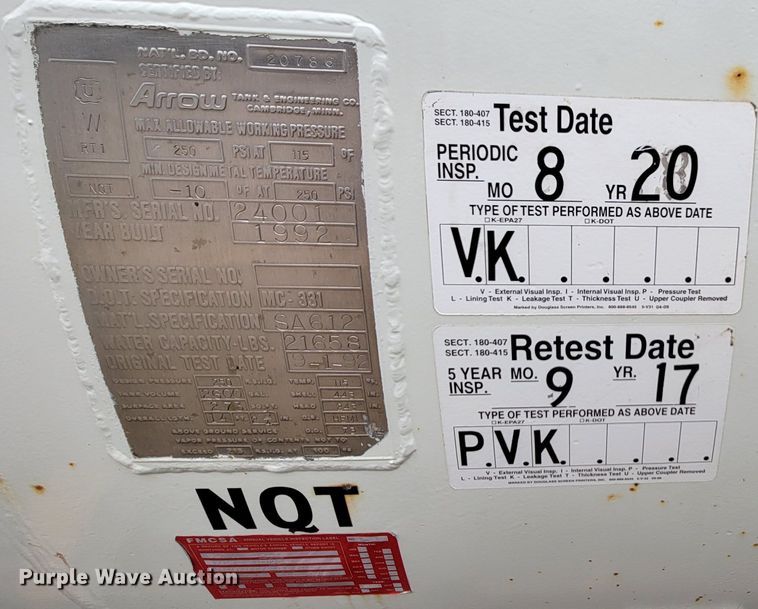 image for item HF9316 2005 Kenworth T300  propane truck