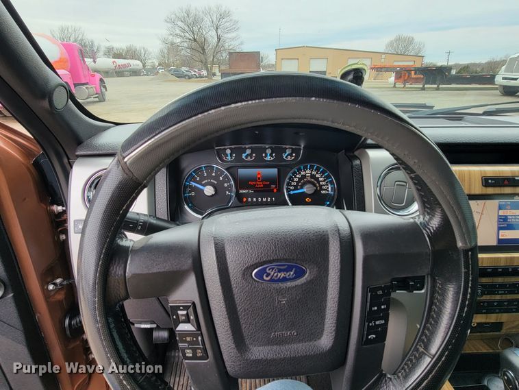 image for item HF9319 2011 Ford F150  SuperCrew pickup truck