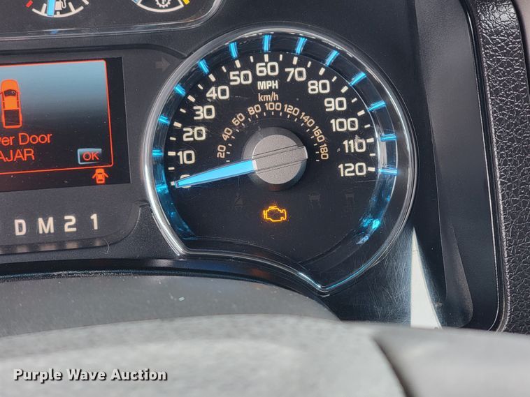 image for item HF9319 2011 Ford F150  SuperCrew pickup truck