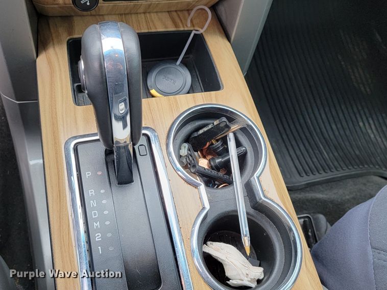 image for item HF9319 2011 Ford F150  SuperCrew pickup truck