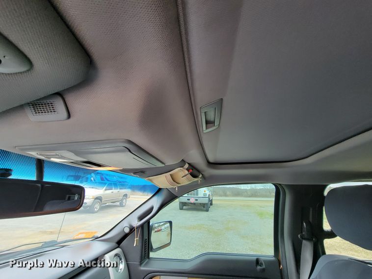 image for item HF9319 2011 Ford F150  SuperCrew pickup truck