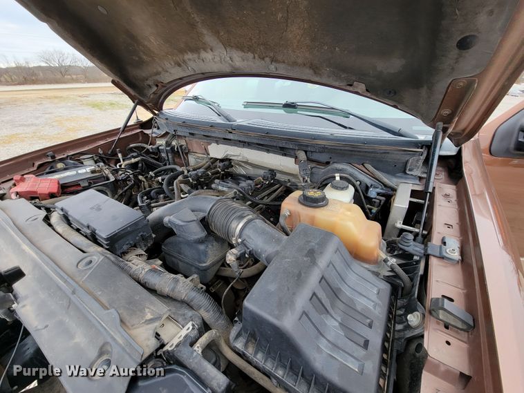 image for item HF9319 2011 Ford F150  SuperCrew pickup truck