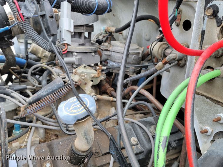 image for item HF9320 1995 Ford F700  dump flatbed truck