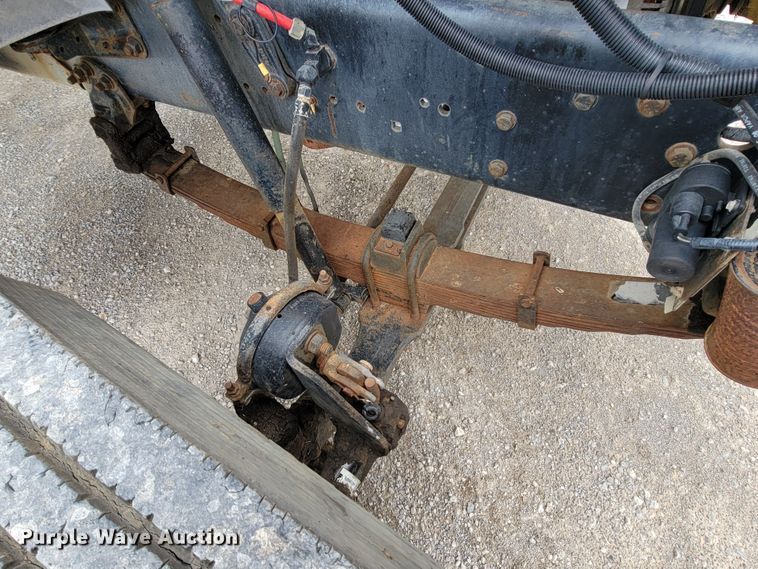 image for item HF9320 1995 Ford F700  dump flatbed truck