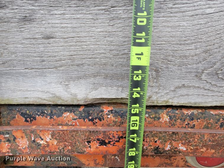 image for item HF9320 1995 Ford F700  dump flatbed truck