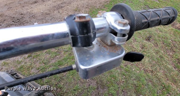 image for item HF9322 Kawasaki KLT 200  ATV