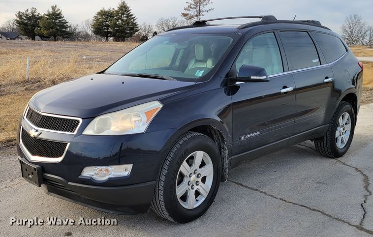 2009 Chevrolet Traverse SUV in Moscow Mills, MO | Item HK9283 sold ...