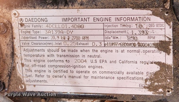 image for item HK9362 2004 Mahindra 2810  MFWD tractor