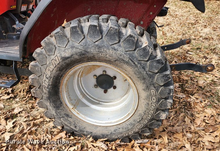 image for item HK9362 2004 Mahindra 2810  MFWD tractor