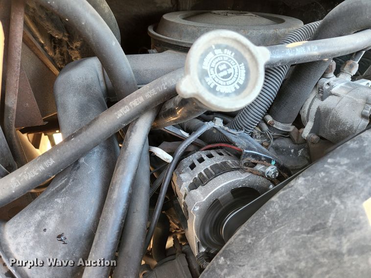 image for item HK9440 1988 Chevrolet P30  delivery truck