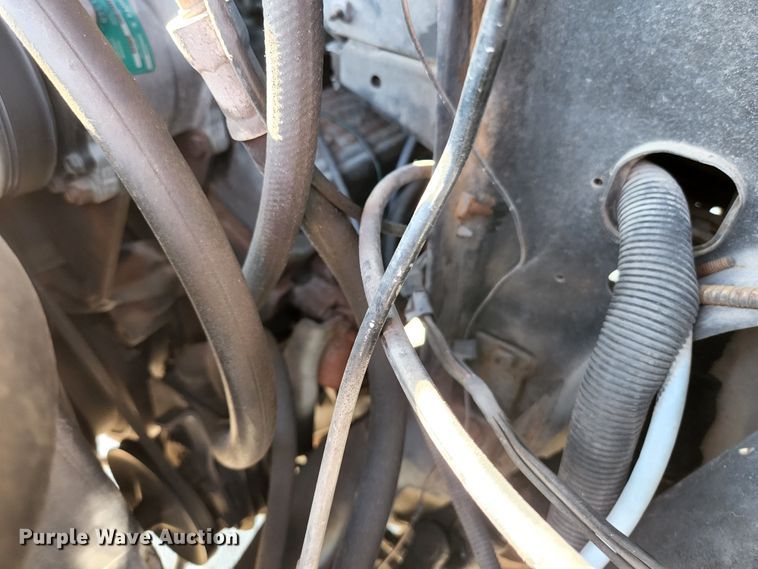 image for item HK9440 1988 Chevrolet P30  delivery truck