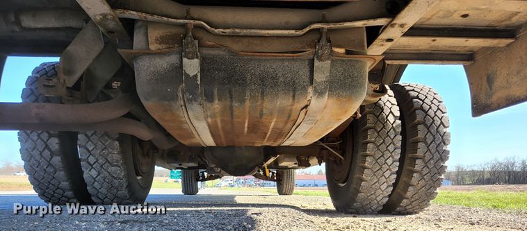 image for item HK9440 1988 Chevrolet P30  delivery truck