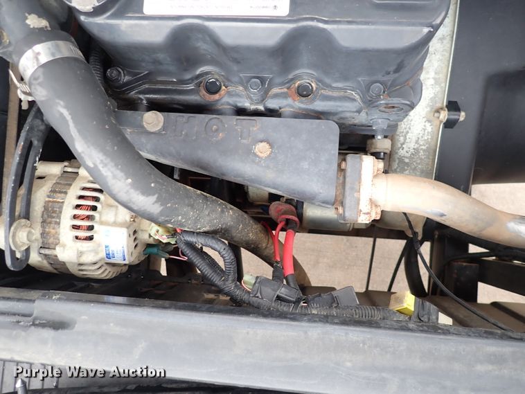 image for item HR9805 2015 Cushman 1600XD  utility vehicle