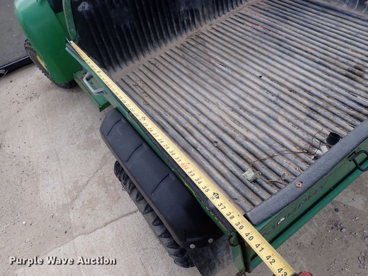 image for item HR9850 1997 John Deere Gator  utility vehicle